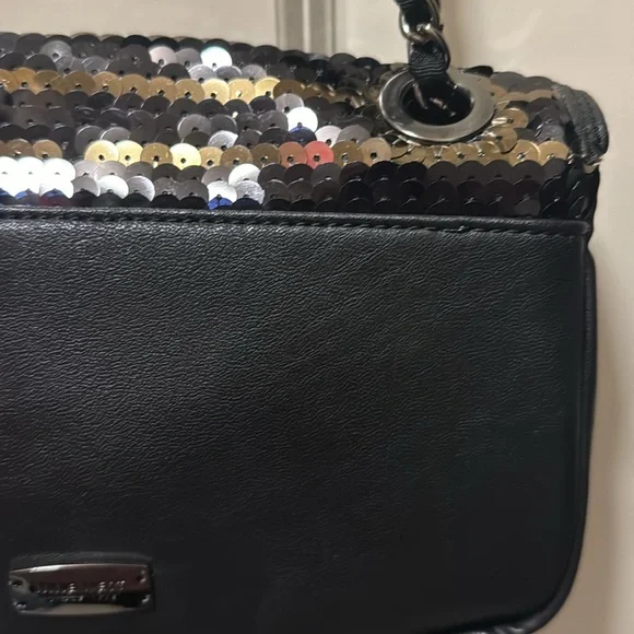Nine West Women's Black and Gold Clutch OS EUC - Picture 16 of 16